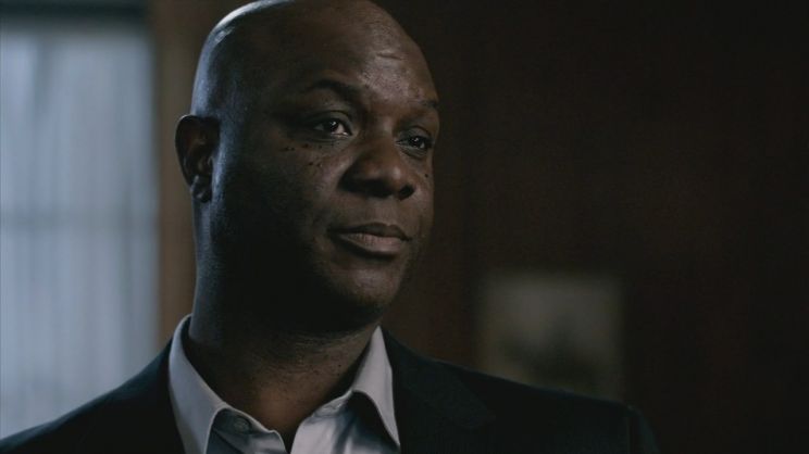 Robert Wisdom