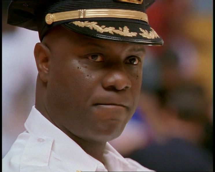 Robert Wisdom