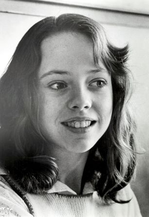 Roberta Pedon's Biography - Wall Of Celebrities