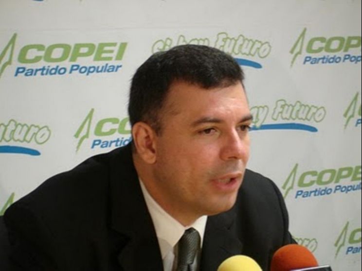 Roberto Enríquez