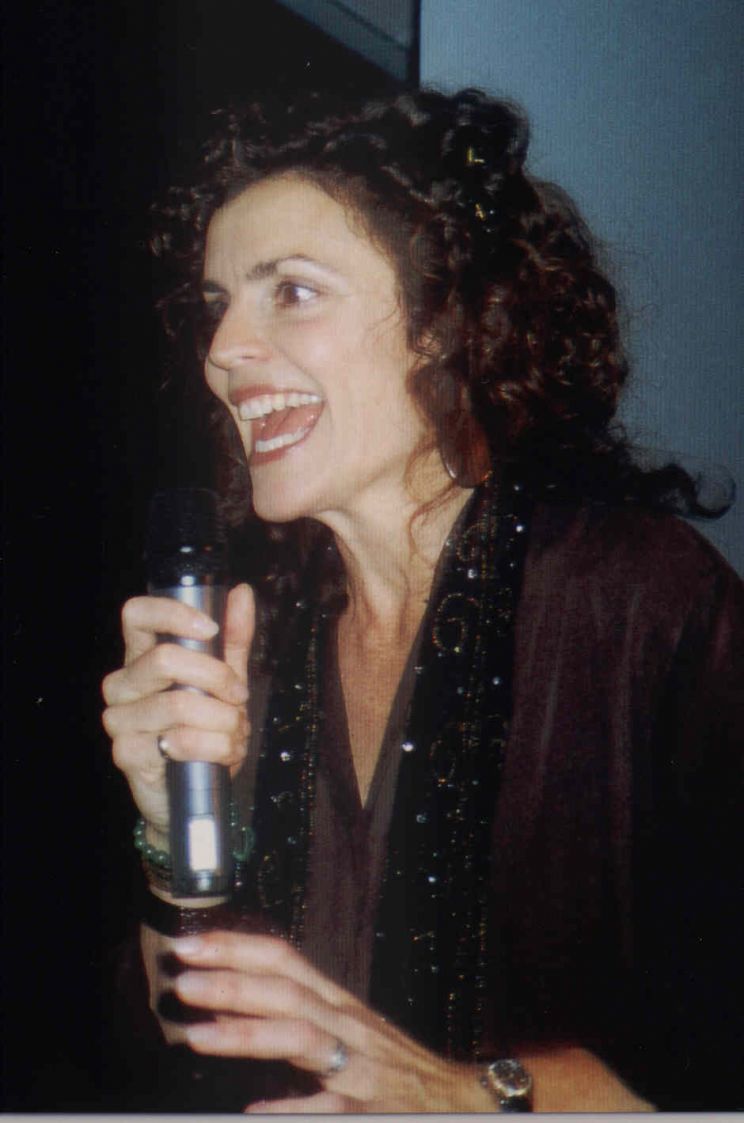 Robin Curtis