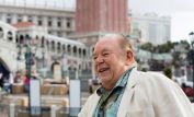 Robin Leach