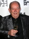 Robin Leach