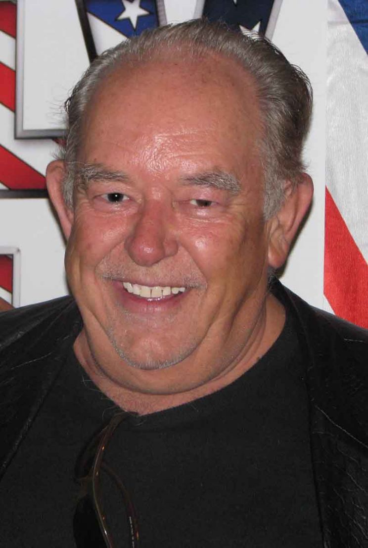 Robin Leach