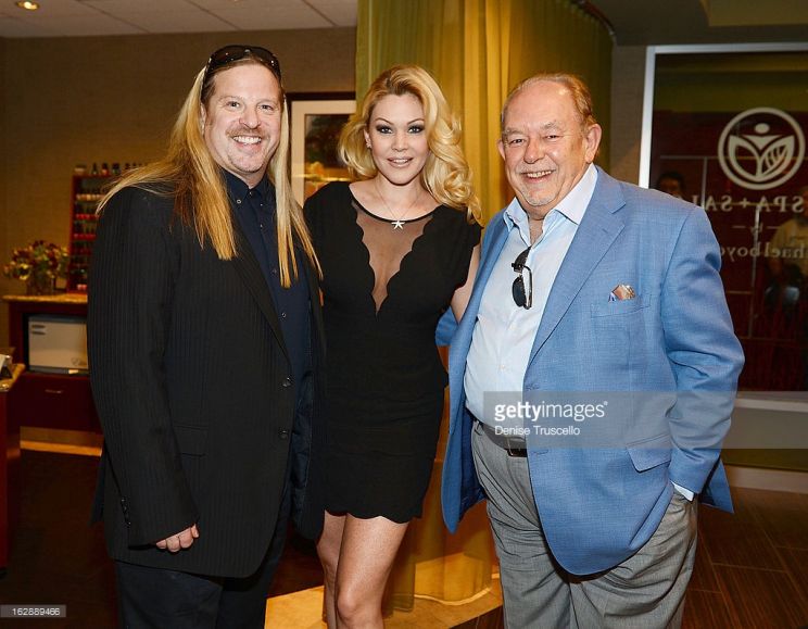 Robin Leach