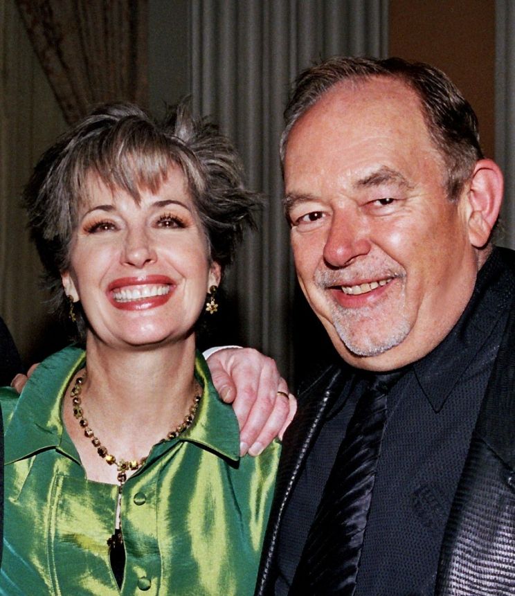 Robin Leach