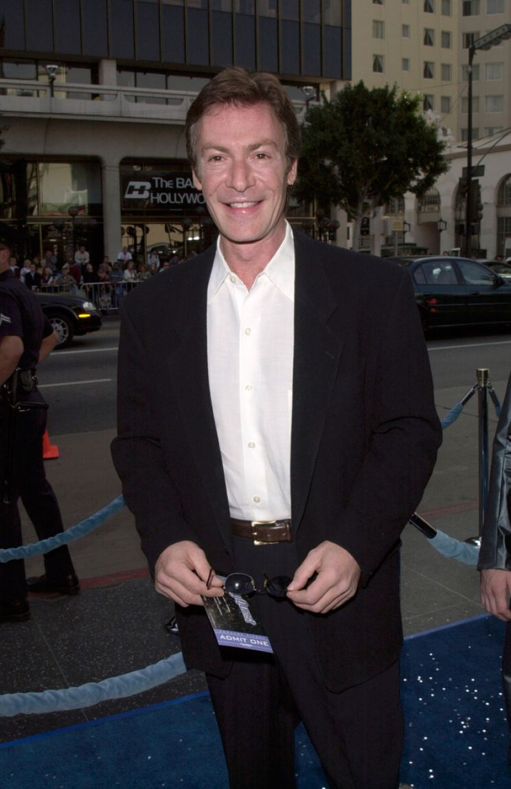 Robin Sachs