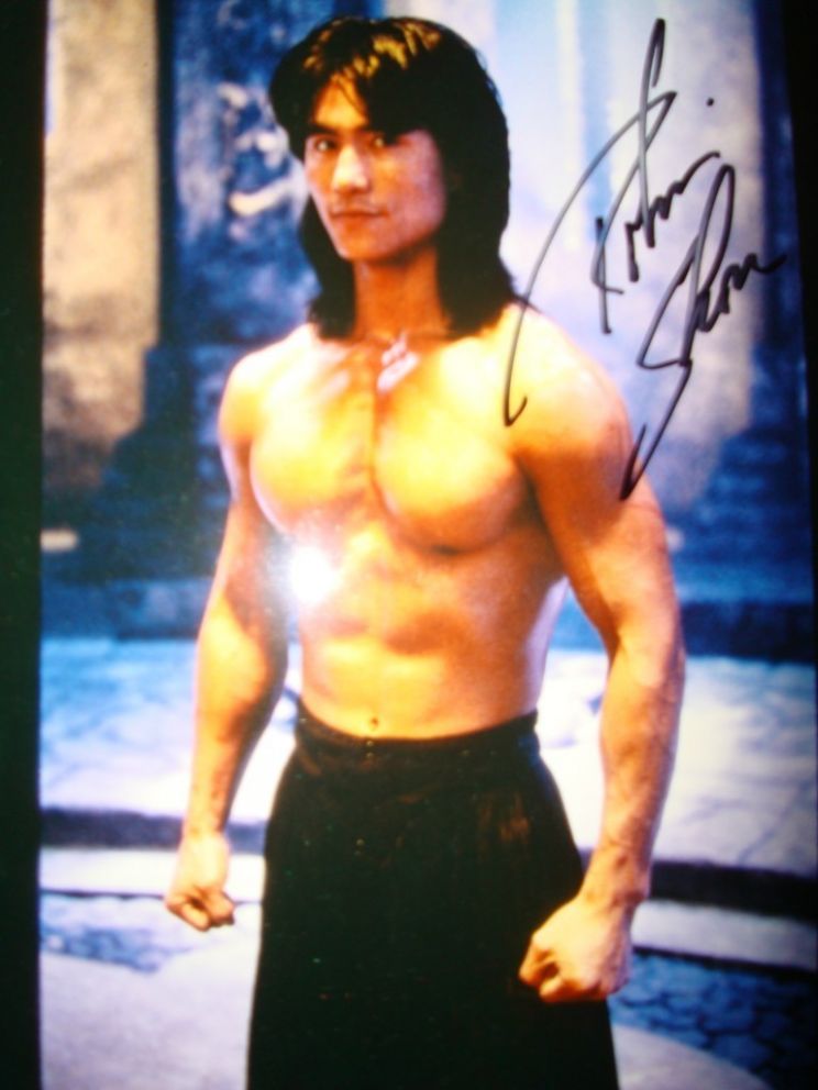 Robin Shou