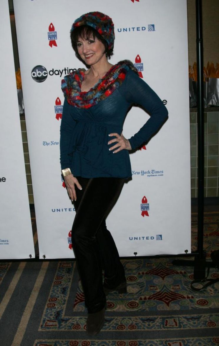 Robin Strasser