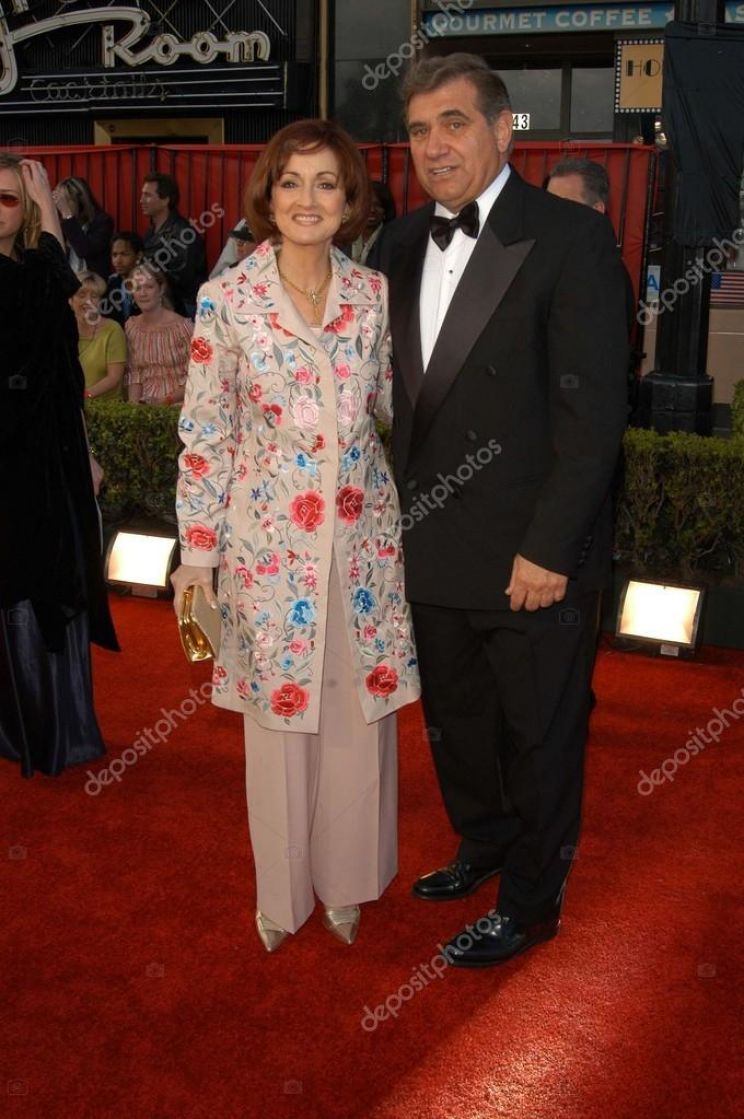 Robin Strasser