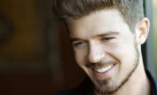 Robin Thicke