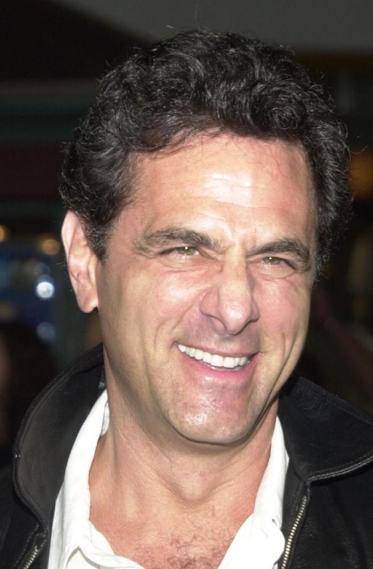 Robin Thomas