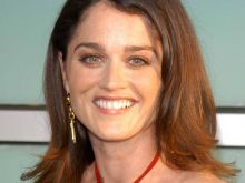 Robin Tunney