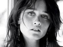 Robin Tunney