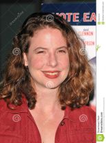 Robin Weigert photo