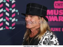 Robin Zander