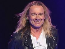 Robin Zander