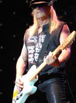 Robin Zander