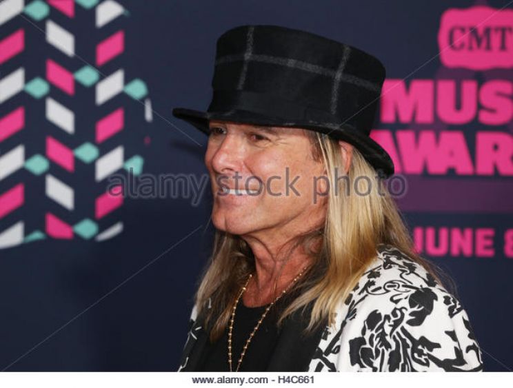 Robin Zander