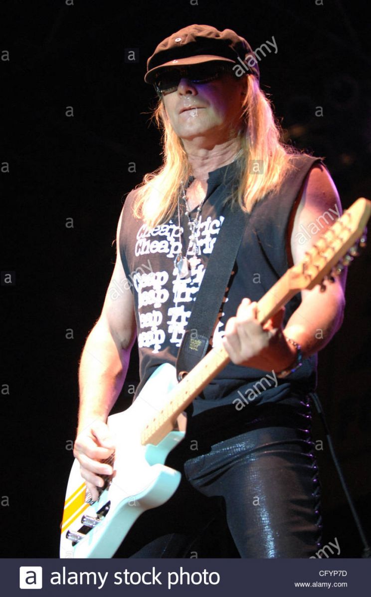 Robin Zander