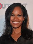 Robinne Lee