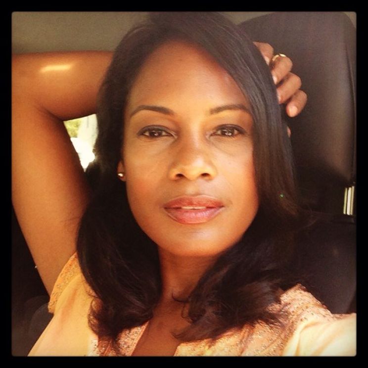 Robinne Lee