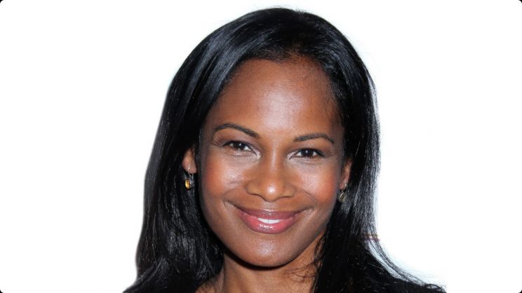 Robinne Lee