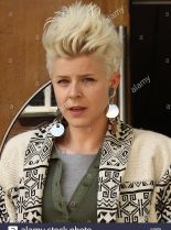 Robyn Carlsson #4181890 picture (Portrait Medium)