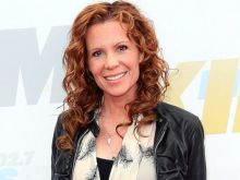 Robyn Lively