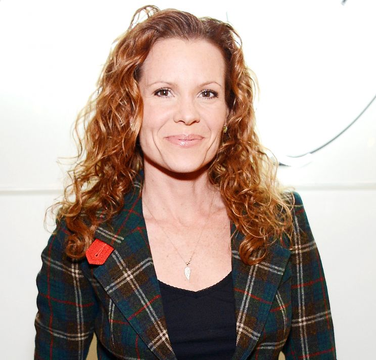 Robyn Lively