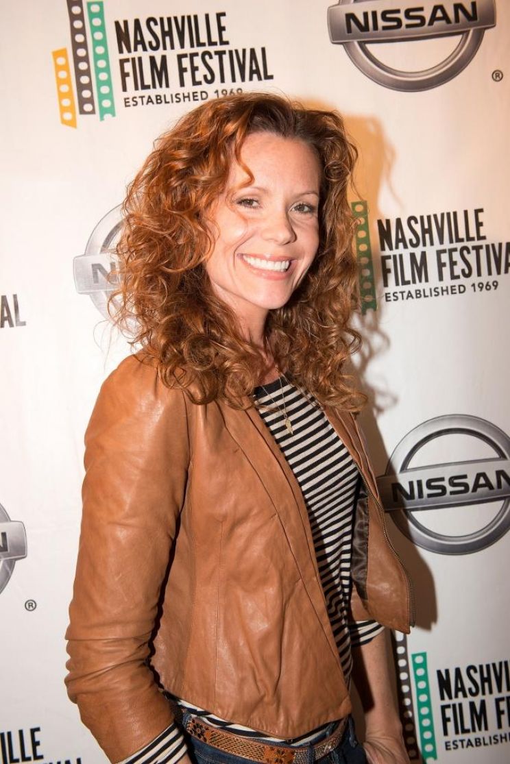 Robyn Lively