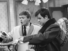 Rodney Bewes
