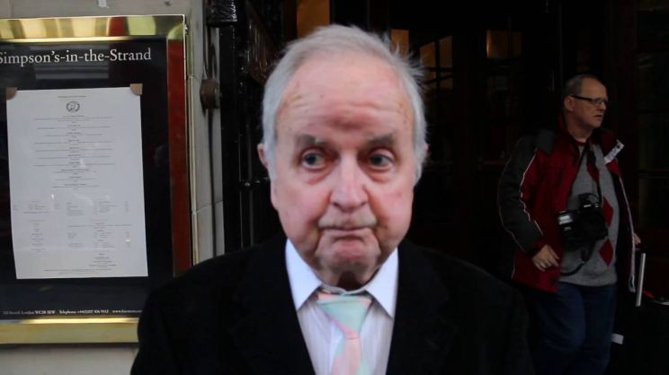 Rodney Bewes