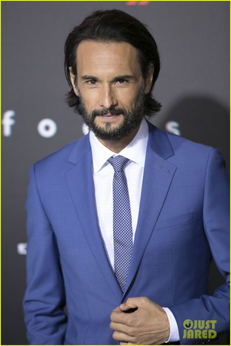 Rodrigo Santoro