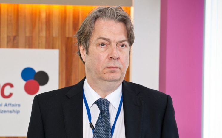 Roger Allam