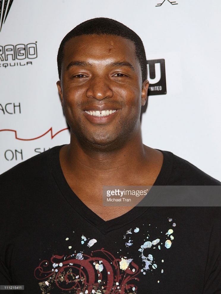 Roger Cross