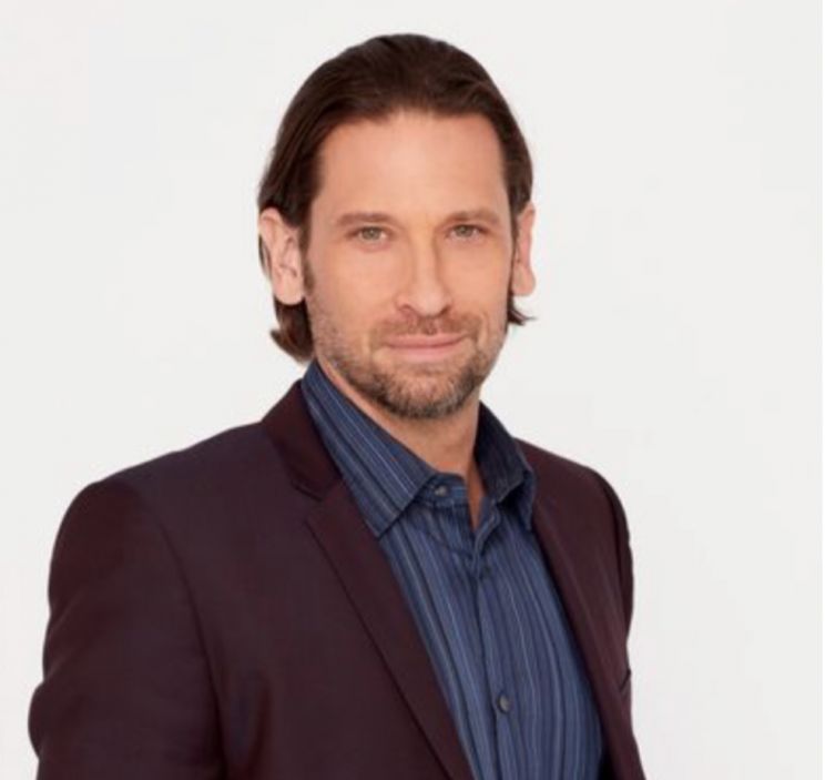 Roger Howarth