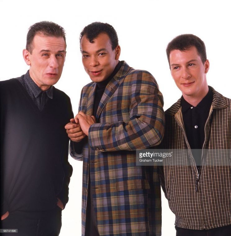 Roland Gift
