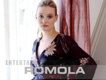 Romola Garai
