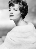 Romy Schneider #325038 picture (Portrait Medium)