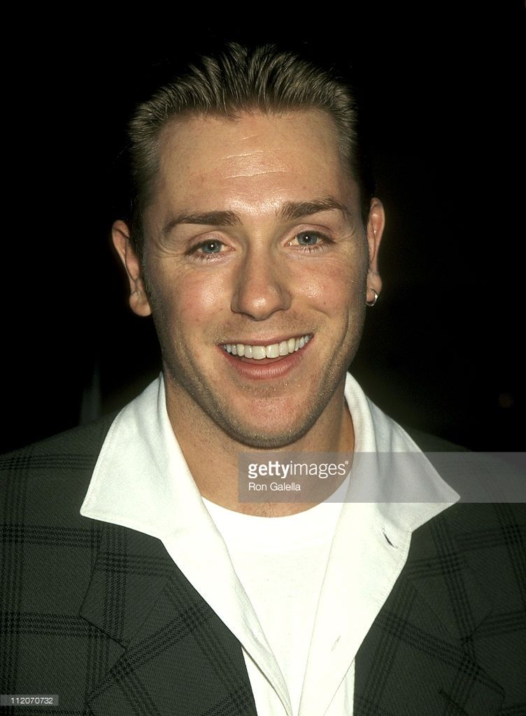 Pictures of Ron Eldard