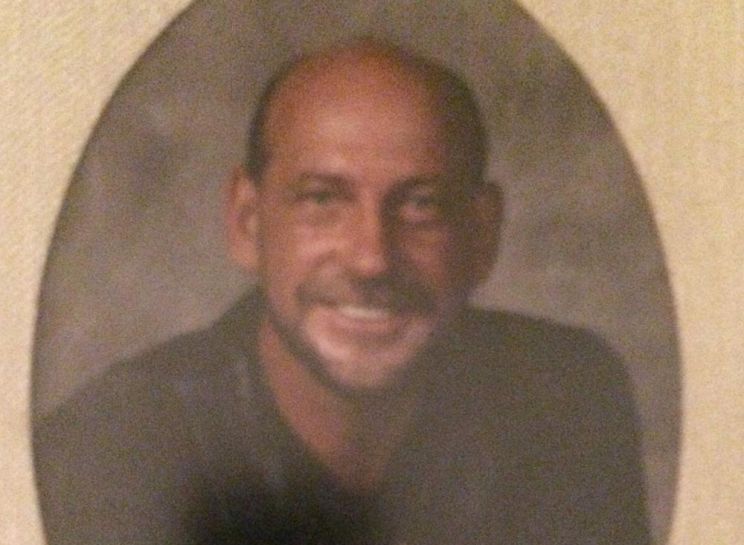 Ron Hayes