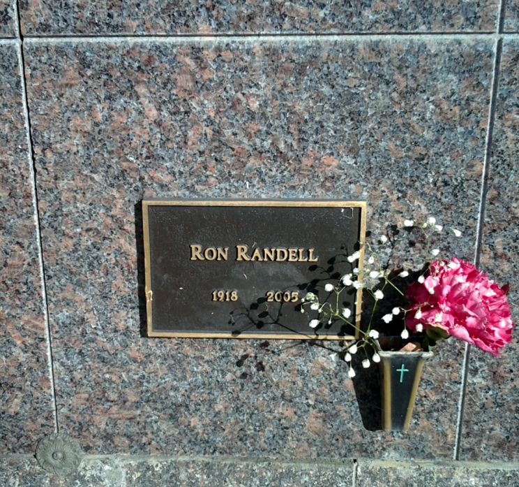 Ron Randell