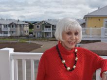 Rona Barrett #3309880 picture (Landscape Medium)