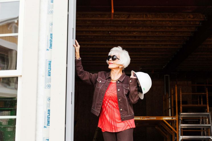Rona Barrett