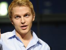 Ronan Farrow