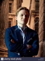 Ronan Farrow