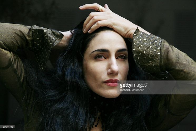 Ronit Elkabetz