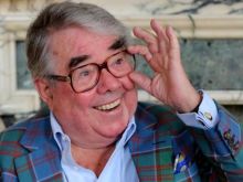 Ronnie Corbett