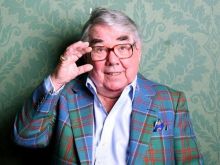 Ronnie Corbett